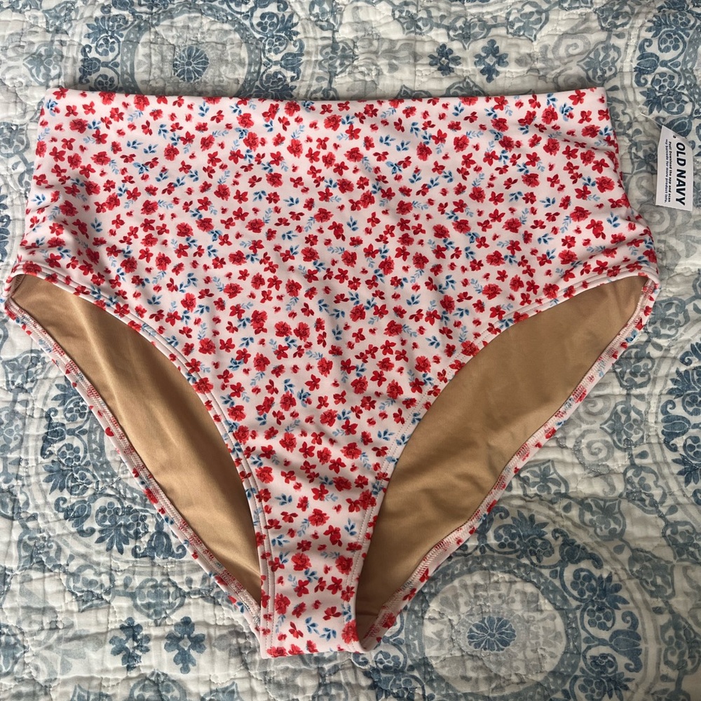 Old Navy Floral Print High Waisted Bottoms - Red White and Blue NWT